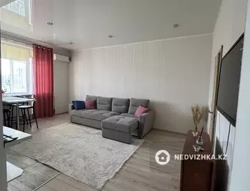 2-комнатная квартира, этаж 3 из 18, 60 м²