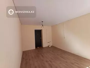 1-комнатная квартира, этаж 2 из 4, 18 м²