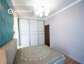 3-комнатная квартира, этаж 1 из 3, 87 м²