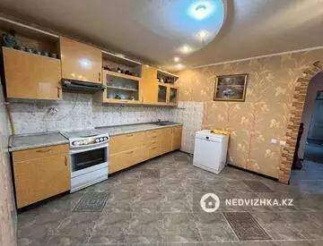 180 м², 5-комнатный дом, 11 соток, 180 м², изображение - 4