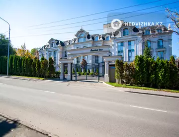 2-комнатная квартира, этаж 4 из 4, 66 м²