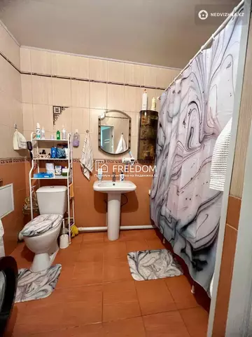1-комнатная квартира, этаж 12 из 16, 46 м²