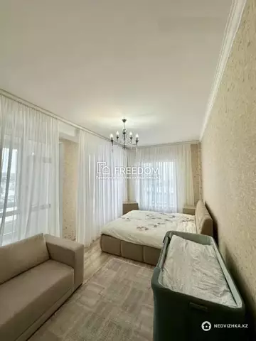 3-комнатная квартира, этаж 2 из 7, 94 м²