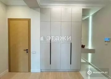 3-комнатная квартира, этаж 3 из 3, 93 м²