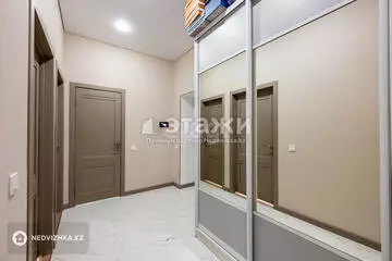 2-комнатная квартира, этаж 2 из 12, 55 м²