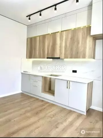 1-комнатная квартира, этаж 6 из 12, 40 м²