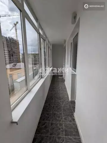 2-комнатная квартира, этаж 3 из 14, 60 м²