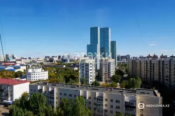 4-комнатная квартира, этаж 10 из 11, 125 м²
