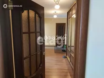 2-комнатная квартира, этаж 8 из 9, 69 м²