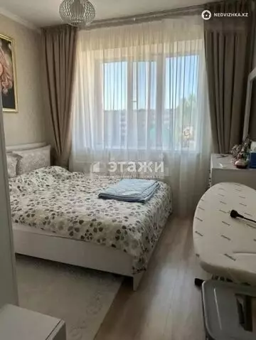 2-комнатная квартира, этаж 4 из 6, 38 м²