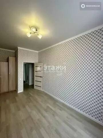 1-комнатная квартира, этаж 7 из 12, 41 м²