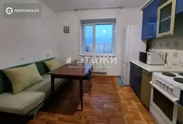 1-комнатная квартира, этаж 8 из 14, 38 м²