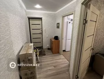 2-комнатная квартира, этаж 2 из 5, 49 м²