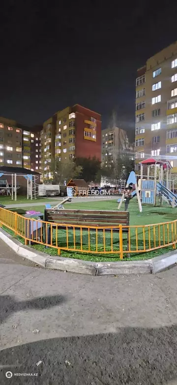 1-комнатная квартира, этаж 8 из 9, 53 м²