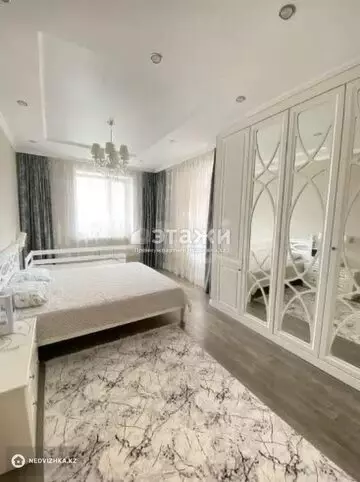 3-комнатная квартира, этаж 2 из 10, 101 м²