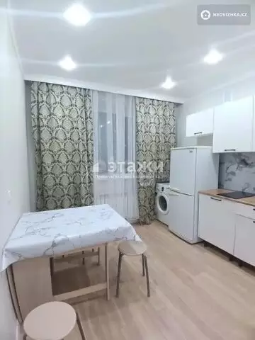 1-комнатная квартира, этаж 4 из 9, 32 м²