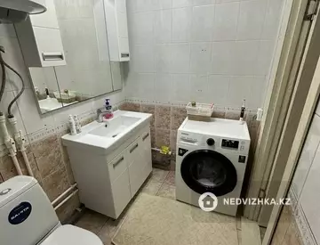 4-комнатная квартира, этаж 4 из 5, 79 м²