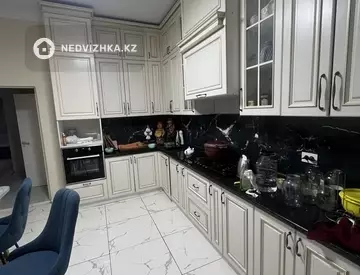 250 м², 7-комнатный дом, 5 соток, 250 м², изображение - 13