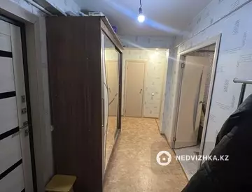 2-комнатная квартира, этаж 8 из 9, 64 м²