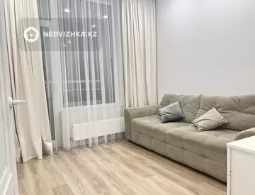 3-комнатная квартира, этаж 14 из 14, 70 м², на длительный срок