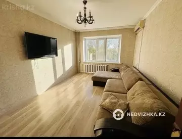 2-комнатная квартира, этаж 4 из 9, 52 м²