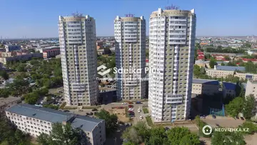 1-комнатная квартира, этаж 24 из 25, 35 м²