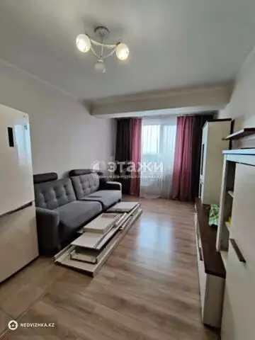 2-комнатная квартира, этаж 8 из 10, 43 м²