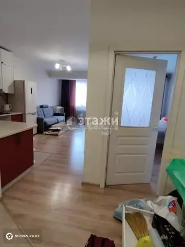 2-комнатная квартира, этаж 8 из 10, 43 м²