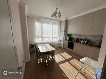 67 м², 2-комнатная квартира, этаж 2 из 17, 67 м², изображение - 4