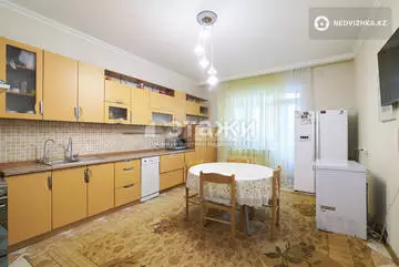 213.8 м², 5-комнатная квартира, этаж 3 из 12, 214 м², изображение - 15