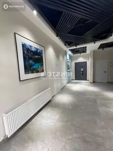 3-комнатная квартира, этаж 2 из 8, 98 м²