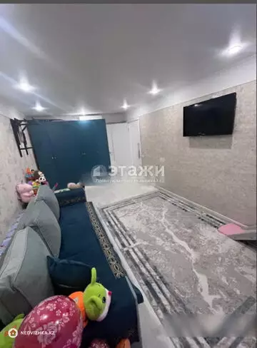 1-комнатная квартира, этаж 10 из 11, 36 м²