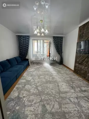 2-комнатная квартира, этаж 8 из 12, 58 м²