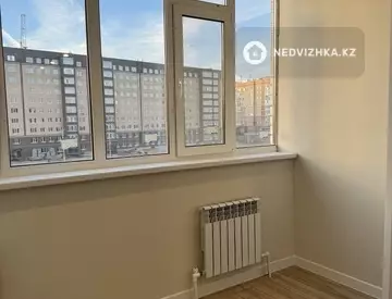 1-комнатная квартира, этаж 4 из 5, 58 м²