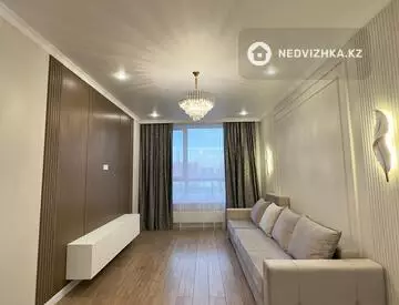 2-комнатная квартира, этаж 3 из 18, 42 м²