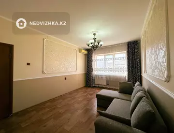 3-комнатная квартира, этаж 8 из 9, 73 м²