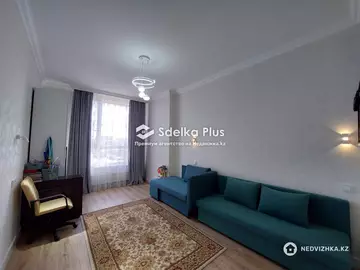 3-комнатная квартира, этаж 9 из 9, 90 м²