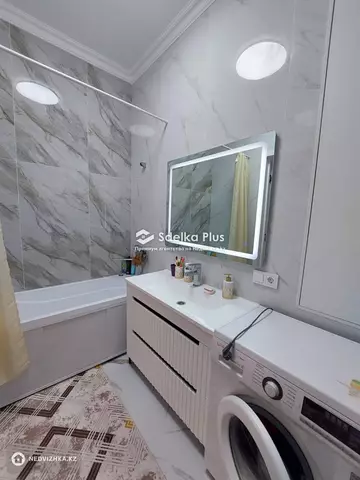 3-комнатная квартира, этаж 9 из 9, 90 м²