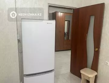 3-комнатная квартира, этаж 2 из 9, 84 м²