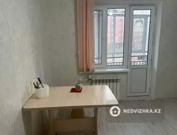 3-комнатная квартира, этаж 2 из 9, 84 м²