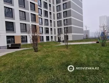 3-комнатная квартира, этаж 4 из 9, 64 м²