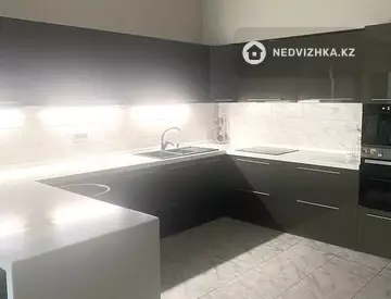 3-комнатная квартира, этаж 9 из 15, 116 м²
