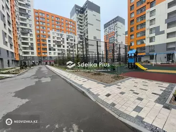 3-комнатная квартира, этаж 4 из 17, 88 м²