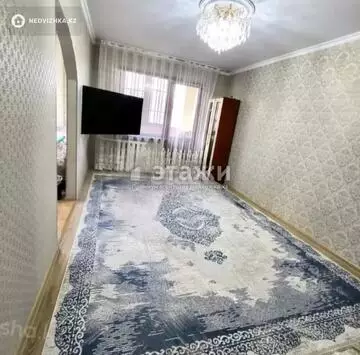 4-комнатная квартира, этаж 3 из 5, 74 м²