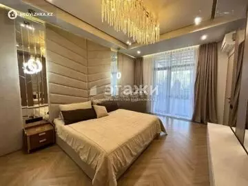 4-комнатная квартира, этаж 1 из 3, 200 м²
