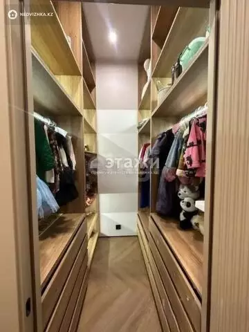 200 м², 4-комнатная квартира, этаж 1 из 3, 200 м², изображение - 7