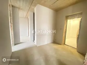 3-комнатная квартира, этаж 4 из 9, 107 м²