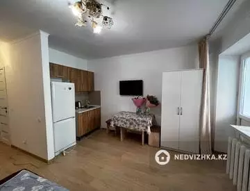 1-комнатная квартира, этаж 1 из 5, 19 м²