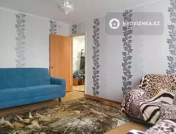 2-комнатная квартира, этаж 3 из 5, 54 м²