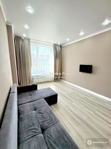 2-комнатная квартира, этаж 5 из 12, 60 м²